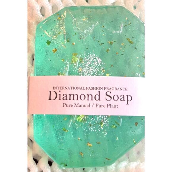 BOXED & READY TO GIVE - NWT Gift Box for Ladies "Not A Day Over Fabulous" 🌸🌺 - Picture 12 of 16